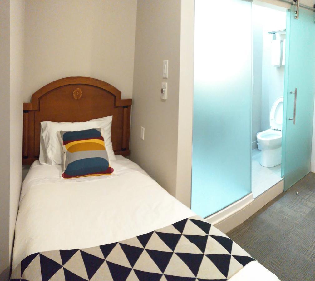 Hotel Le Deville Montréal Buitenkant foto